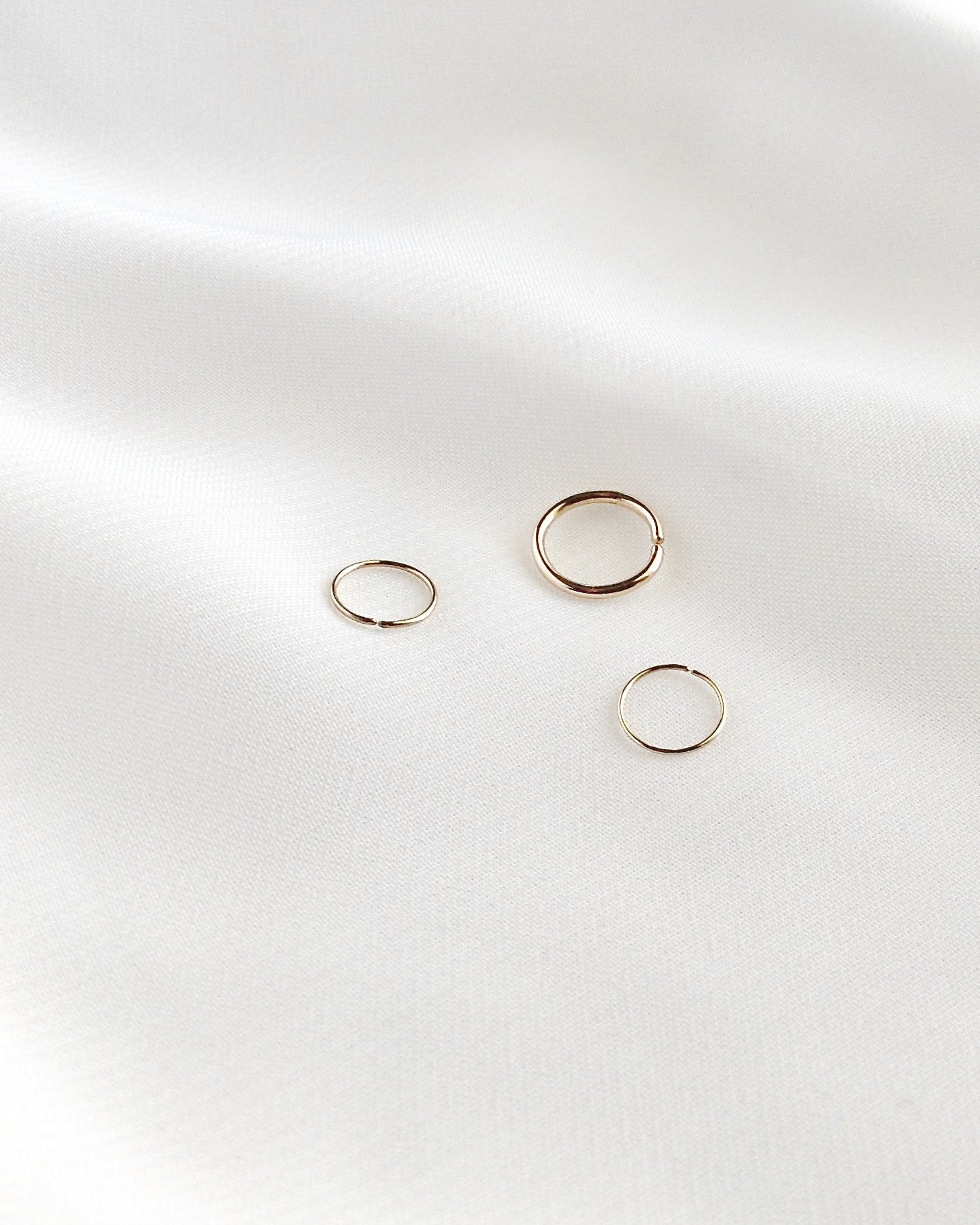 16g 18g 20g 22g 24g 26g Thin Cartilage Helix Hoop Earring | Small Daith Hoop Small Gold Filled Cartilage Hoop | Gold Helix Hoop Earring | Cartilage Piercing Hoop | Simple Daith or Rook Hoop | IB Jewelry