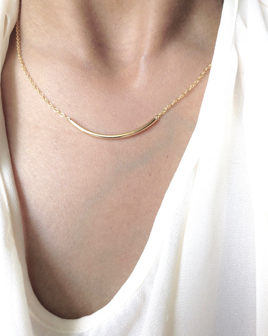 Curved Bar Necklace | Minimalist Everyday Necklace | IB Jewelry