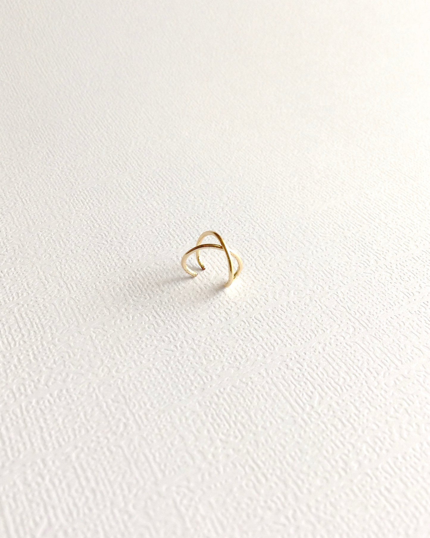 Criss Cross Ear Cuff | Fake Cartilage Piercing Ear Cuff | Non Pierced Ear Cuff | IB Jewelry