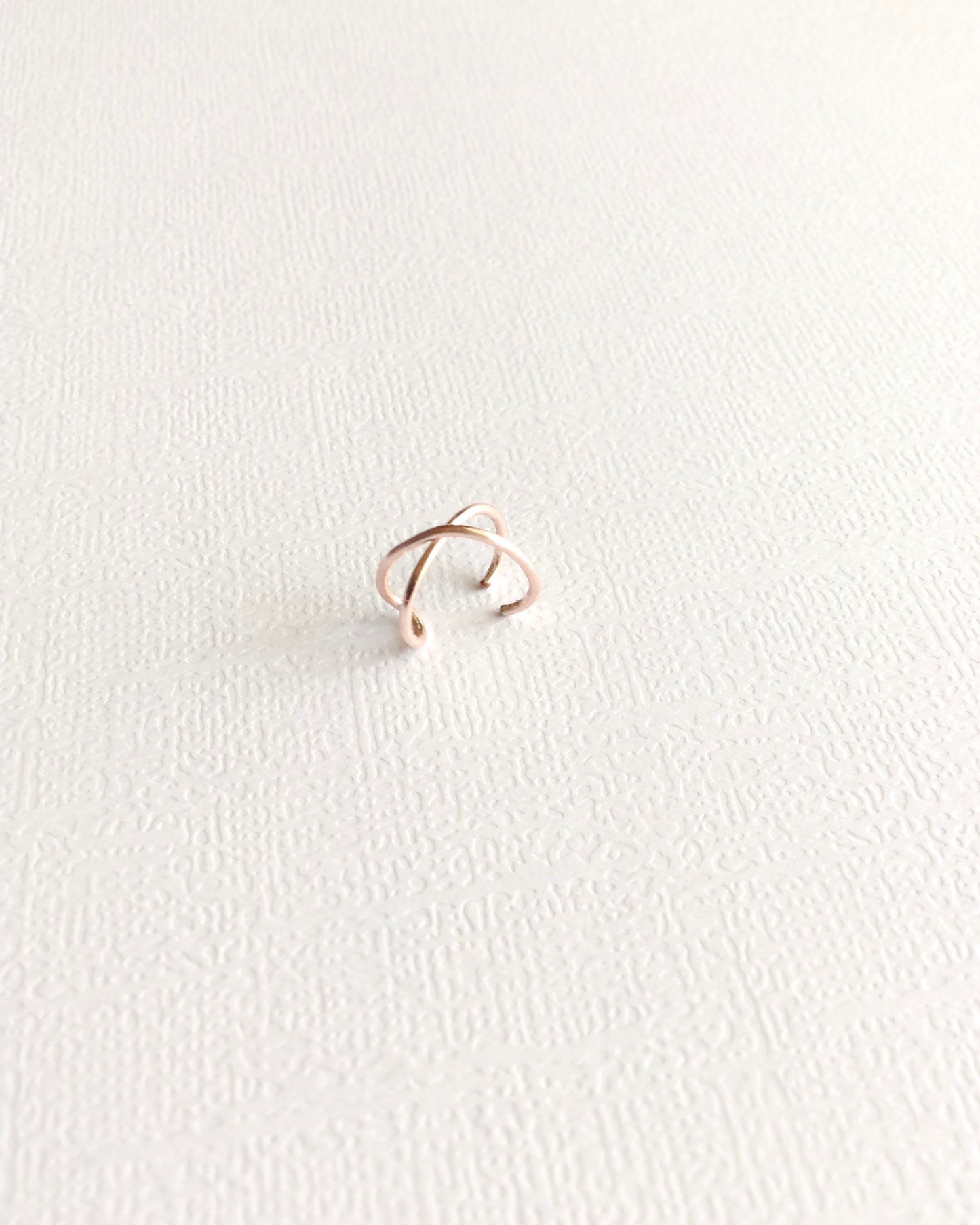 Fake Conch Piercing | Criss Cross Conch Ear Cuff | Non Pierced Ear Cuff | IB Jewelry