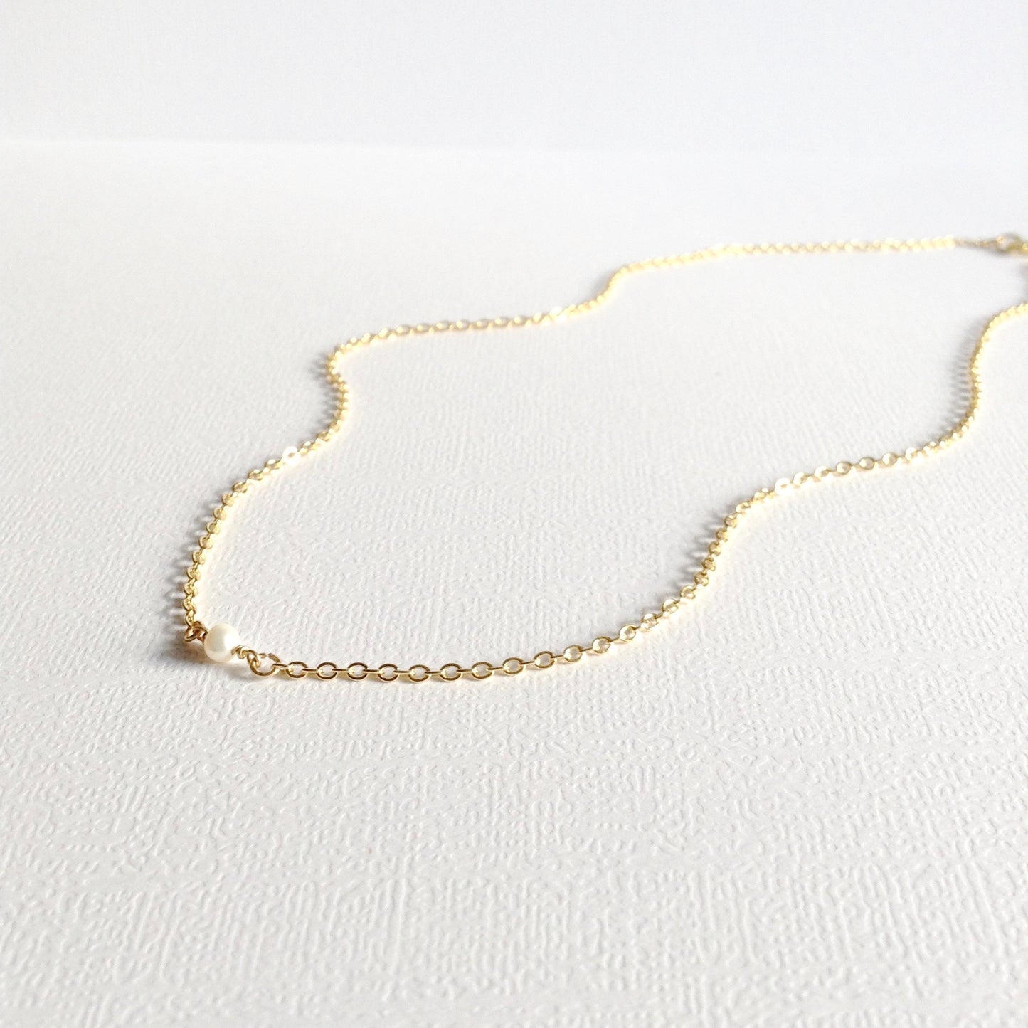 Aunt Gift Tiny Single Pearl Necklace | Meaningful Necklace | IB Jewelry
