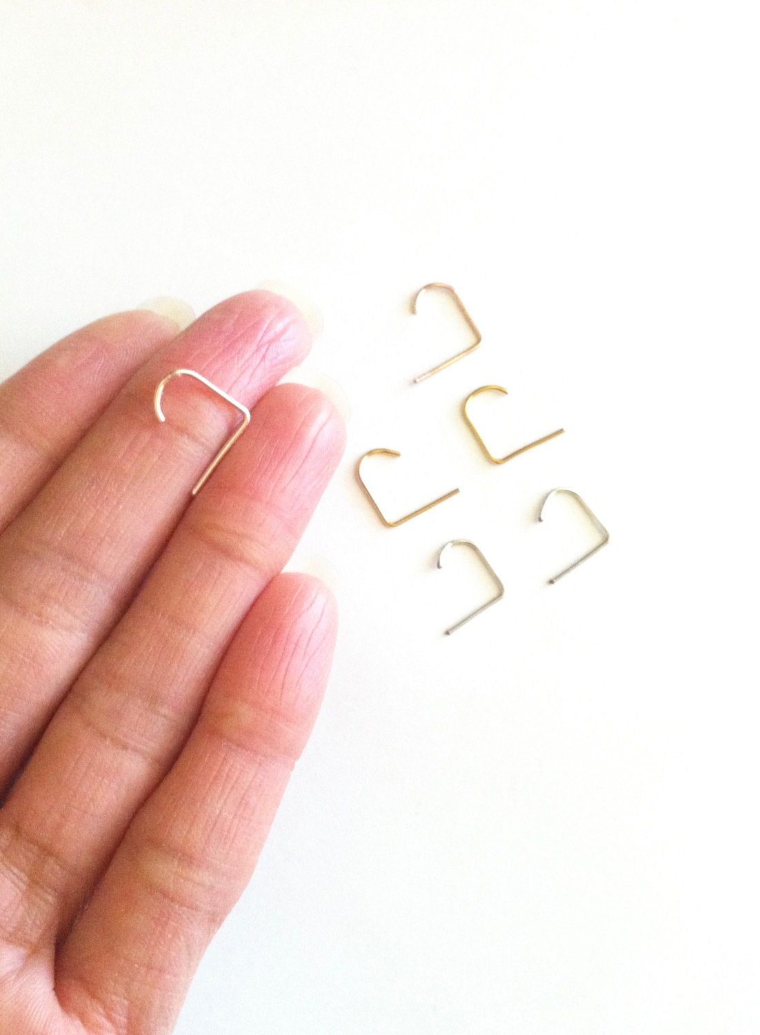 Simple Line Suspender Earring | IB Jewelry